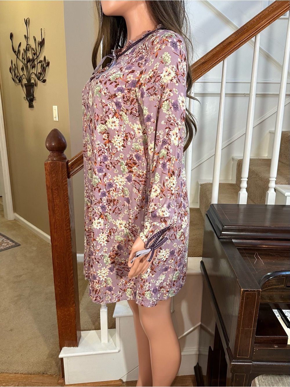 Lavender Floral Tie-Neck babydoll shift Dress - Picture 11 of 16